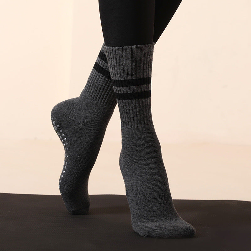 Crew Anti-Slip Grip Socks (Ribbed Calf)