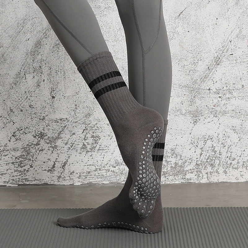 Crew Length Five-Toe Yoga Socks Grey