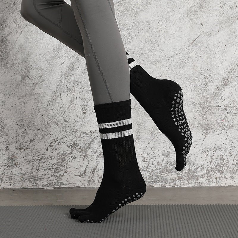 Crew Length Five-Toe Yoga Socks Black