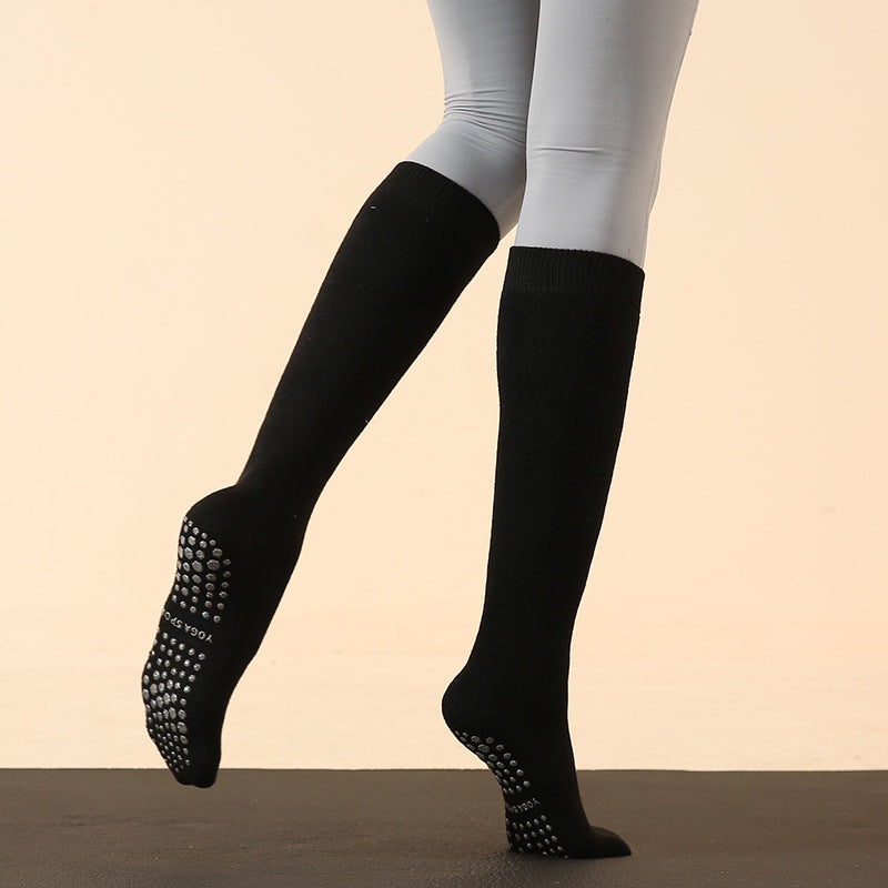 Mid-Calf Cotton Yoga Socks Black